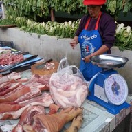 ตลาดสดแม่สลอง