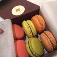 เมนูของร้าน Dhara Dhevi Macaron สยามพารากอน
