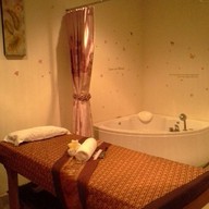 ชบา นวดแผนไทย