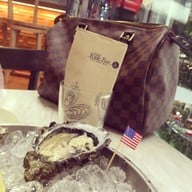 Belon Oyster Bar เอ็มควอเทียร์