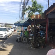 ร้านรสไท