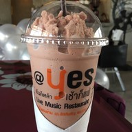 @yes เย็นก็เหล้า เช้าก็แฟ