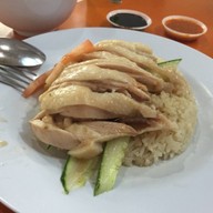 Tong Fong Fatt Hainanese Boneless Chicken Rice