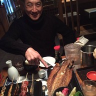 อาจุมม่า ปลาย่าง ณ Saengseon-gui Alley