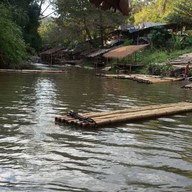 ร้านพิงค์ & แพน