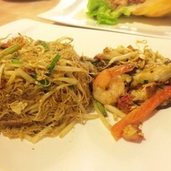 Bug & Bee สีลม