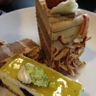 Oishi Buffet เมเจอร์ปิ่นเกล้า