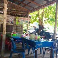 เจ๊แก้ว ก๋วยเตี๋ยวปลา อาหารตามสั่ง แหลมฉบังเก่า