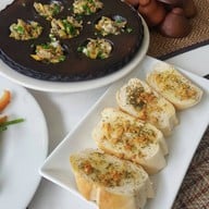 หอยลายอบเนย