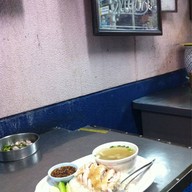 ป้าภา อนุสาวรีย์ชัยฯ