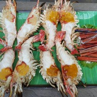 เมนูของร้าน บ้านไม้ริมน้ำ แปดริ้ว