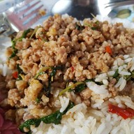 ข้าวแกงเจ๊อิ้ง