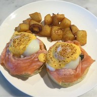 เมนูของร้าน DEAN & DELUCA มหานคร คิ้วบ์
