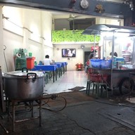 บรรยากาศ ข้าวมันไก่ 62 ป๋าโอ๊ด สาขา 1