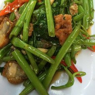 ต้อย ข้าวต้มขาไก่