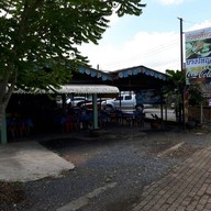 หน้าร้าน ก๋วยเตี๋ยวเรือบางใหญ่