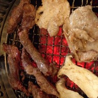 KU Beef เคยูบีฟเนื้อโคขุนกำแพงแสน