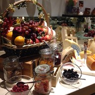 เมนูของร้าน Flow Millennium Hilton Hotel