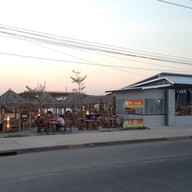 กิน-เล่า-ฟังเพลง by ส้มตำขอนแก่น