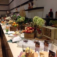 เมนูของร้าน Flow Millennium Hilton Hotel