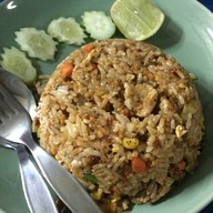 ข้าวผัดปลาสลิด ซอย 3