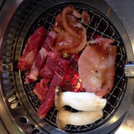 KU Beef เคยูบีฟเนื้อโคขุนกำแพงแสน