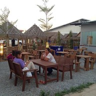 กิน-เล่า-ฟังเพลง by ส้มตำขอนแก่น