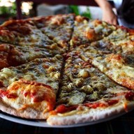 พิซซ่าต้นไม้