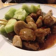 ลูกชิ้นทอด