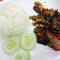 ครัวตัสนีม