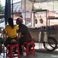 ข้าวมันไก่รักกาแฟ Market Today Vibha 64