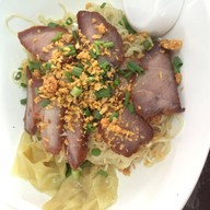 เมนูของร้าน เหลาะงาทิ้น ข้าวหน้าไก่ ซอยพระรามเก้า 41