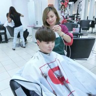Q-CUT salon  The Avenue Changwattana