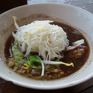 เมนูของร้าน หนิง ก๋วยเตี๋ยวเรือ