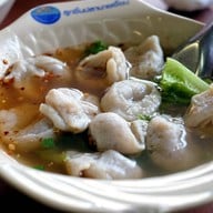 เกี๊ยวปลาต้มยำ !!
