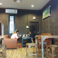บรรยากาศ ป๋าเจริญ Coffee&Rest