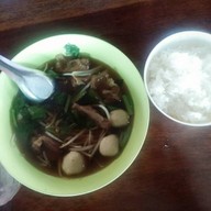 ร้านคุณ น.
