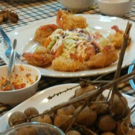 บาราย โรงแรมพนมรุ้งปุรี บูติคโฮเทลแอนด์ รีสอร์ท