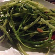 เมนูของร้าน แมกไม้ชายคลอง