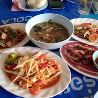 เมนูของร้าน ส้มตำสะพานสูง