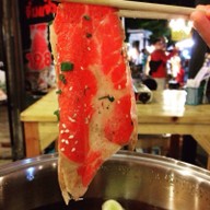 บรรยากาศ Hachi Shabu Jim Jaew ตลาดนัดกลางคืน โครงการเจเจกรีน