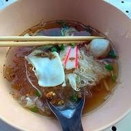 เมนูของร้าน ก๋วยเตี๋ยวเจ้แหม่ม