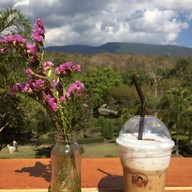 กาแฟบ้านคุณหลวง