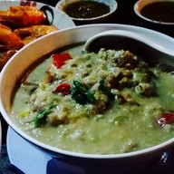 เมนูของร้าน ครัวเรือนกล้วยไม้