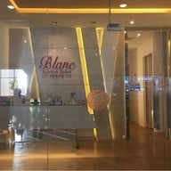 Blanc Eyelash & Eyebrow Salon เซ็นทรัลอีสต์วิลล์