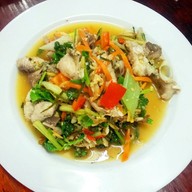 ร้านอาหารริมหลวง