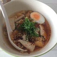 ก๋วยเตี๋ยวต้มยำ-กล้วยทอดสุโขทัย