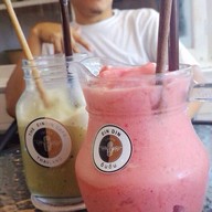 Ein Din Cafe'