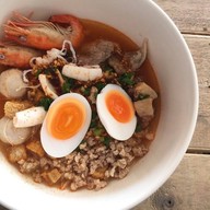 เมนูของร้าน มากินเตี๋ยว