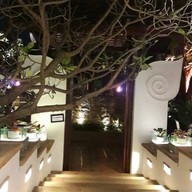 บรรยากาศ Sala Rim Nam at Avani Pattaya - อวานี พัทยา รีสอร์ท